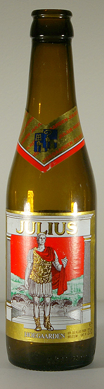 Julius bottle by Abdij O.L.V. Koningshoeven 