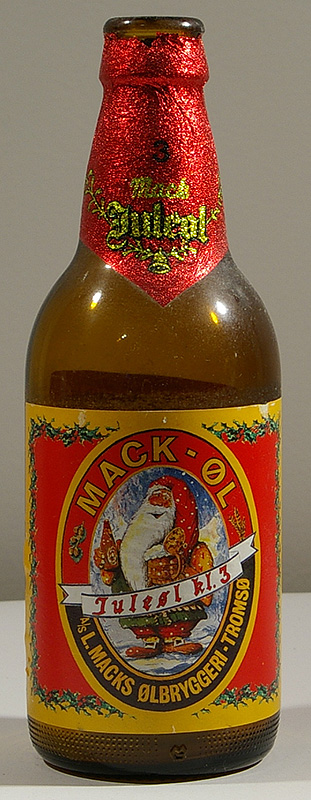 Mack Jul Öl bottle by Macks ølbryggeri 
